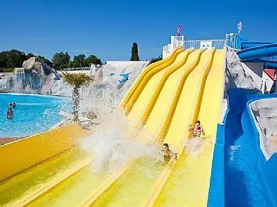 Mobilhome 3ch 6pers Camping 4 Etoiles La Palmyre Campingplatz